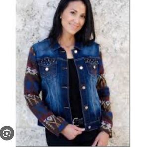 Venario Women's Denim Jacket with Patterned Sleeves